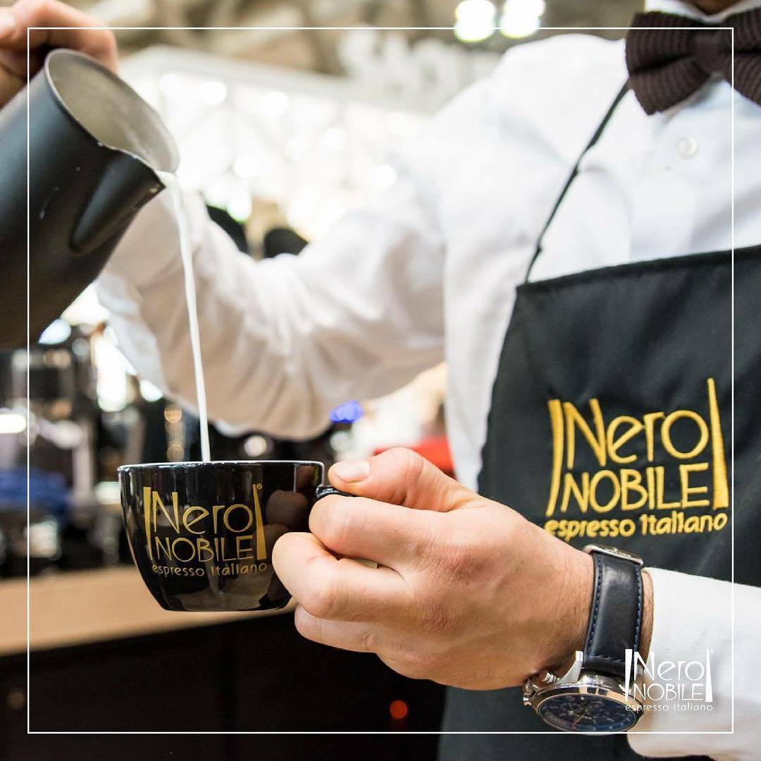 Taza Espresso Negra – Nero Nobile